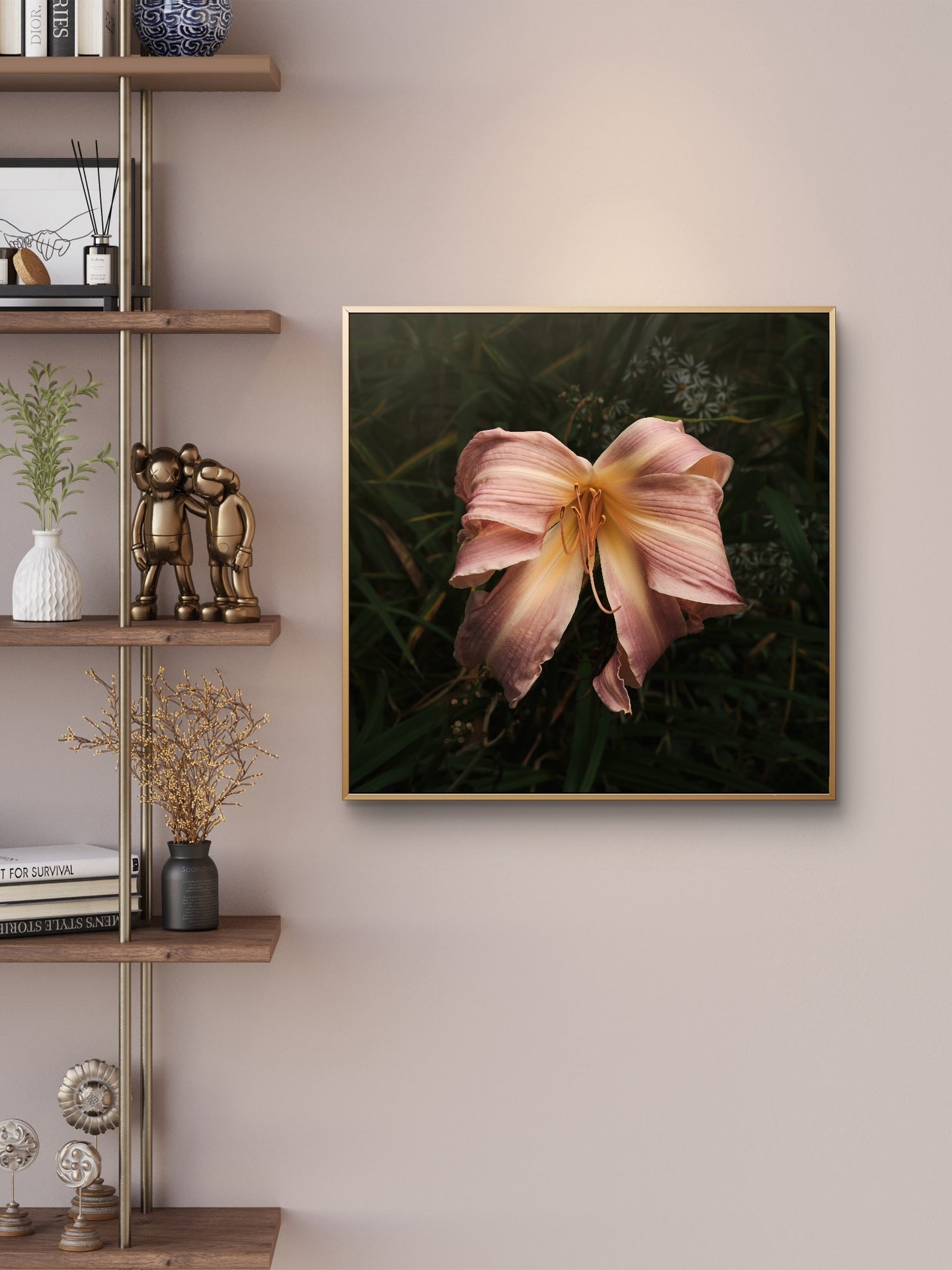 Bow Daylily