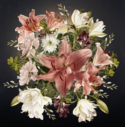 Elegant Floral Bouquet Featuring Lilies and Roses