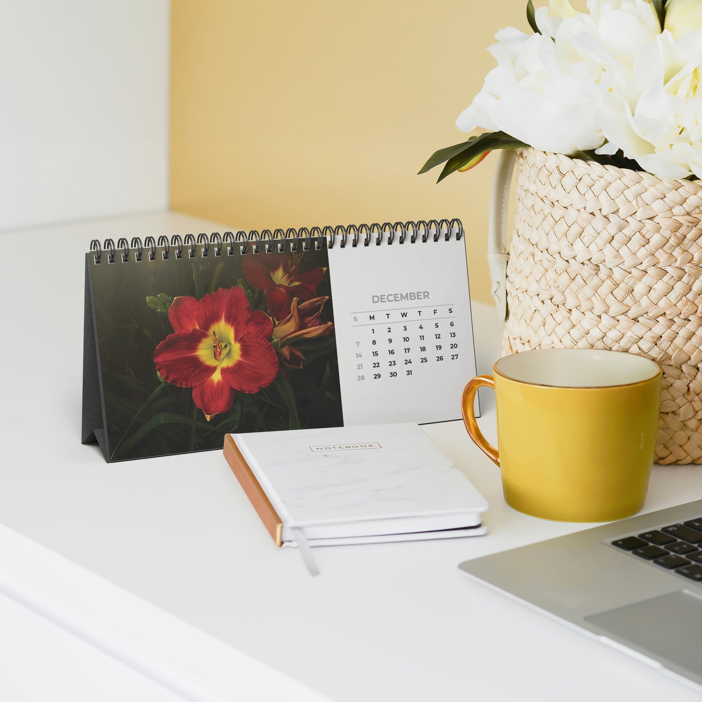 Automated Desktop Calendar Featuring Fine Art Garden Flowers, Flower Lover Gift